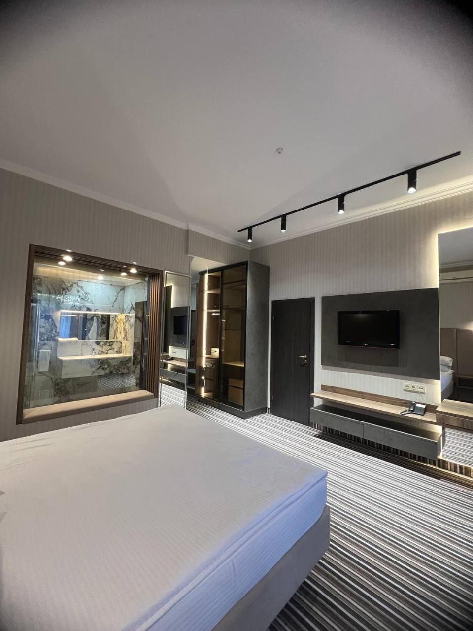 Sapar Standart Hotel Shymkent Exterior photo
