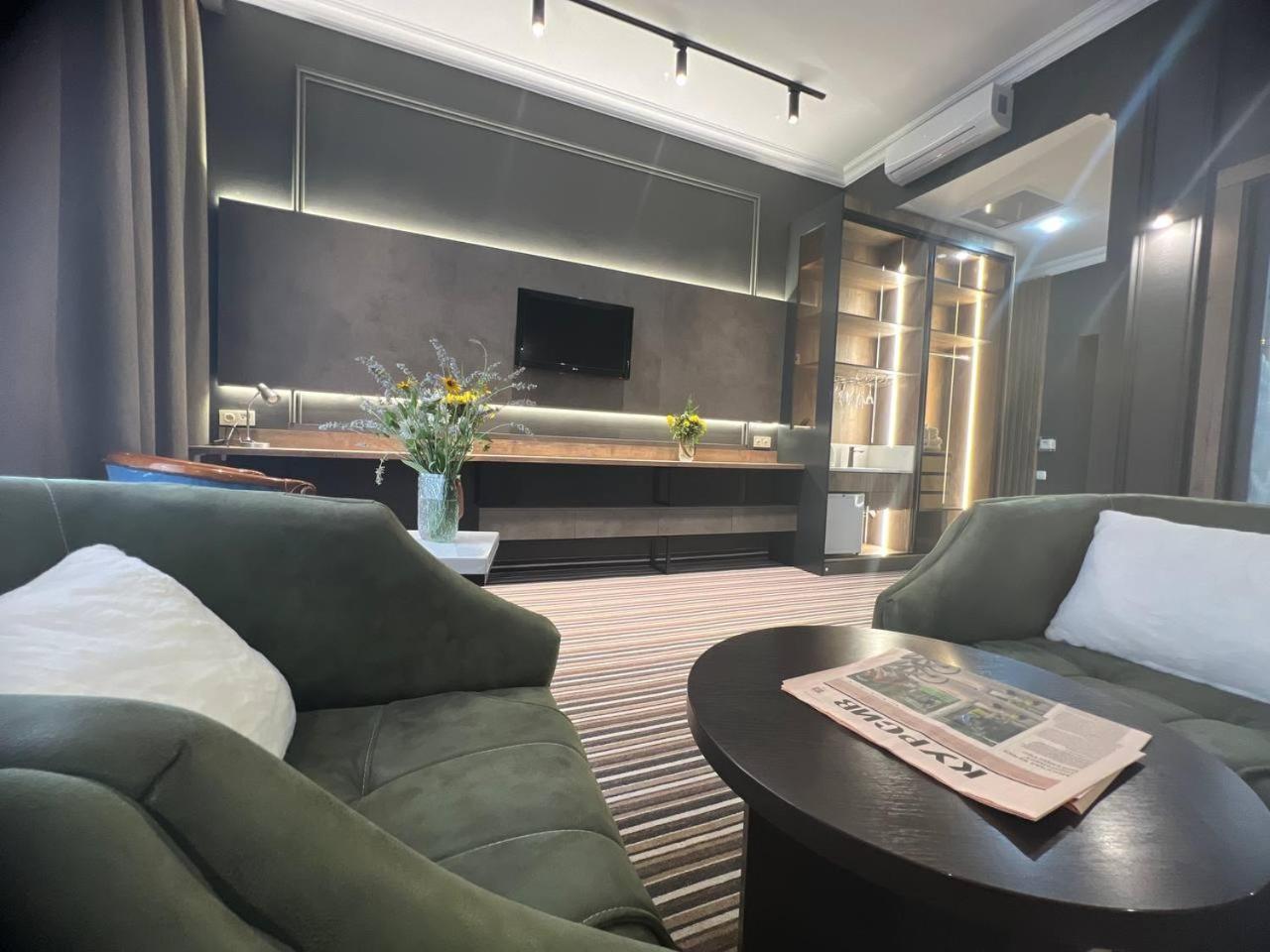 Sapar Standart Hotel Shymkent Exterior photo